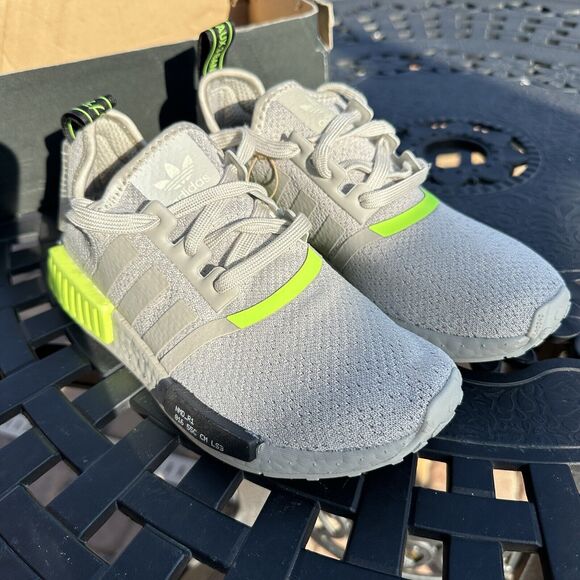 Adidas NMD_R1 Signal Green Men\'s Athletic Shoes EH0044 Size 5 main image 4